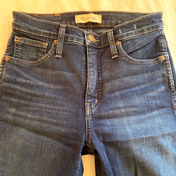 Madewell 10" High-Rise Skinny Jeans in Hayes Wash - Picture 4 of 8